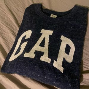 gap sweater
